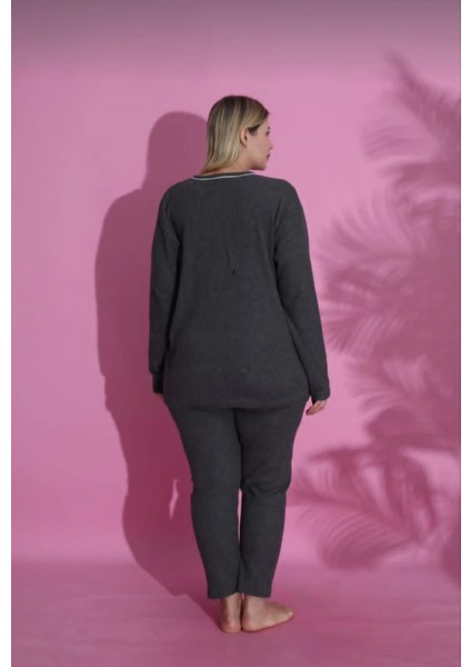 Kadın Kışlık Büyük Beden Yakası Düğmeli Uzun Kollu Interlok Pijama Takımı