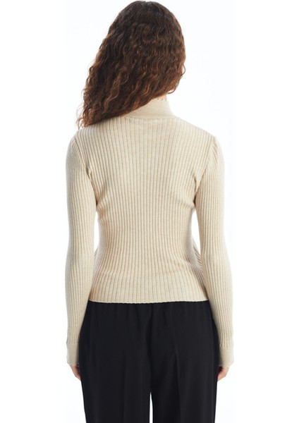 Yeni Sezon Yarım Balıkçı Yaka Kadın Triko Kazak fırsatları