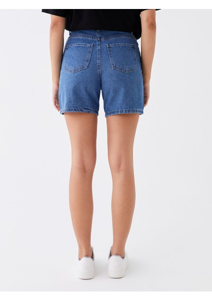 Yeni Sezon Bermuda Fit Kadın Jean Şort fırsatları