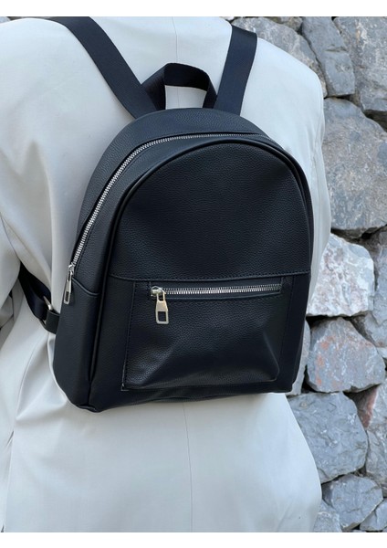 Siyah Kadın Sırt Çantası fırsatları
