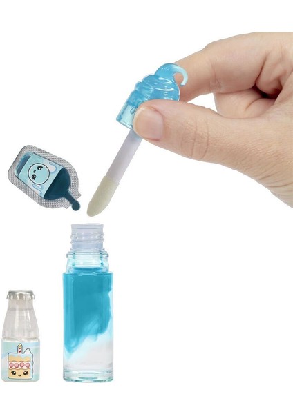 120704 Yummiland Callie Birthday Cake Bebeği ve Dudak Parlatıcısı fırsatları