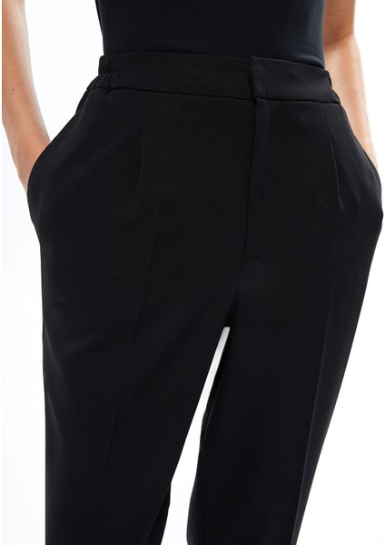 Yeni Sezon Beli Lastikli Loose Fit Kadın Pantolon modelleri