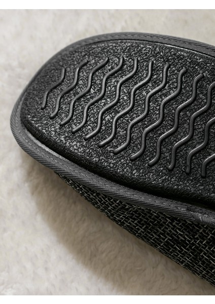 Yeni Sezon Desenli Erkek Ev Terliği indirimleri