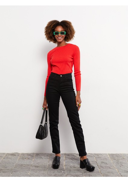 Yeni Sezon Yüksek Bel Slim Fit Düz Cep Detaylı Kadın Rodeo Jean Pantolon
