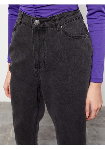 Yeni Sezon Yüksek Bel Mom Fit Kadın Jean Pantolon modelleri