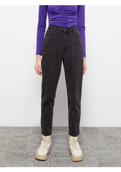 Yeni Sezon Yüksek Bel Mom Fit Kadın Jean Pantolon fırsatları