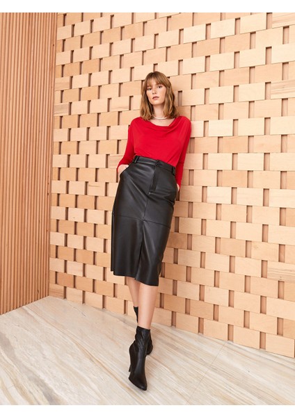 Yeni Sezon Dar Fit Düz Deri Görünümlü Kadın Etek