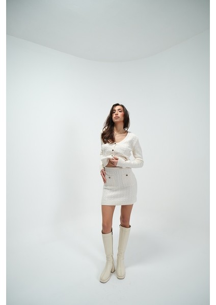 Krem Saç Örgülü Etekli Hırkalı Takım modelleri