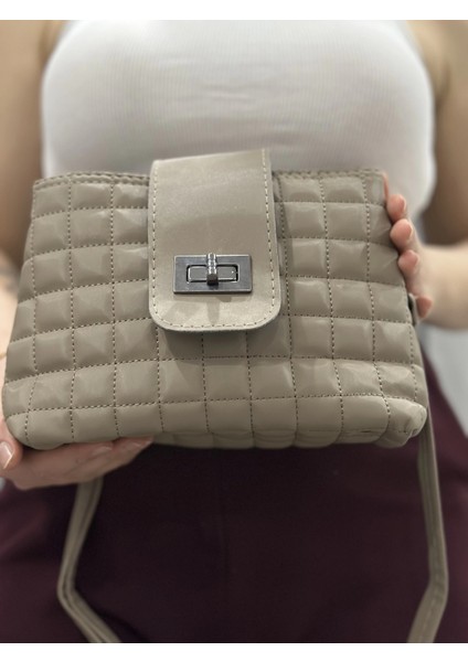 Lvsqvr Kapaklı Kapitone Vizon Cilt Çanta (Beden: Standart) indirimleri