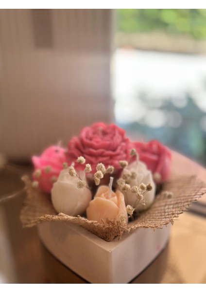 Düğün Gülü, Masa Çiçeği, Mum Çiçek , Büyük Çiçek Buketi fiyatları