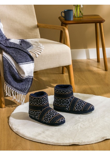 Yeni Sezon Nakışlı Erkek Ev Botu