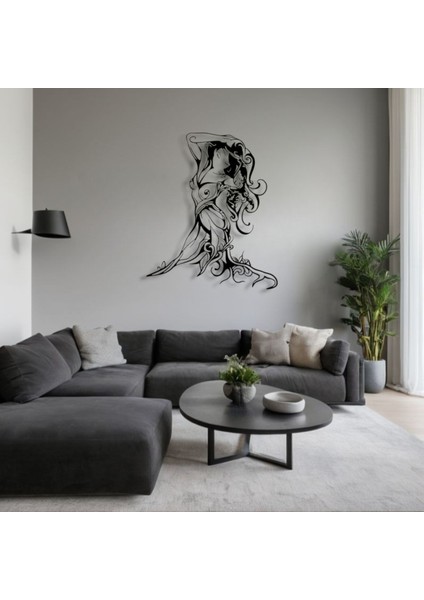 Doğa ile Bütünleşen Kadın Metal Duvar Dekoru – Estetik ve Zarafetin Buluşması