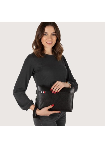 Bileklik Kemerli El Çantası indirimleri