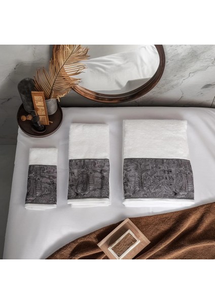 Goblen Koleksiyonu Micro Bambu, Beyaz Renk, Özel Paketli Havlu Seti