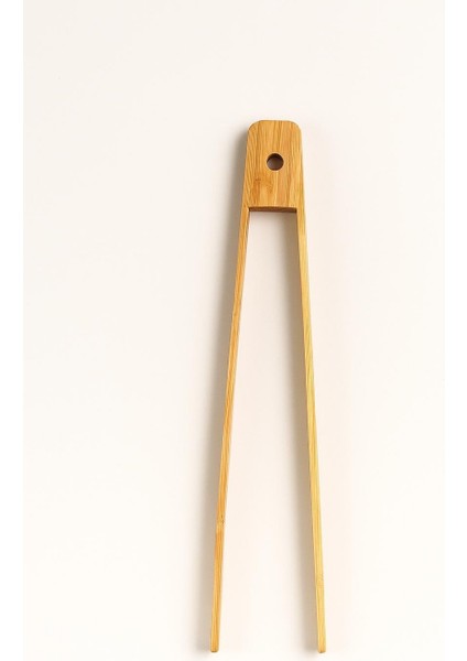 Bambu Mangal ve Servis Maşası – 30X5X2 cm | Delikli Sap Askı Aparatlı | Isıya Dayanıklı Doğal Maşa