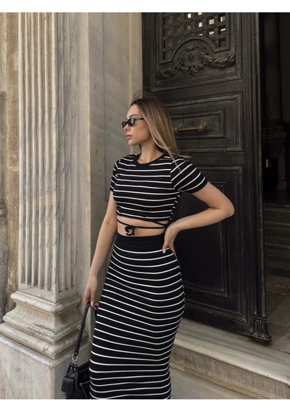 Çizgili Etekli Takım Siyah S3609