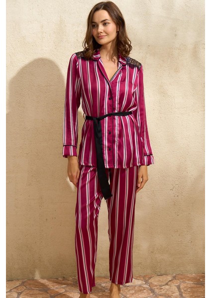 Saten Çizgili Düğmeli Uzun Kol Dantelli Gömlek ve Pantolon Pijama Takım