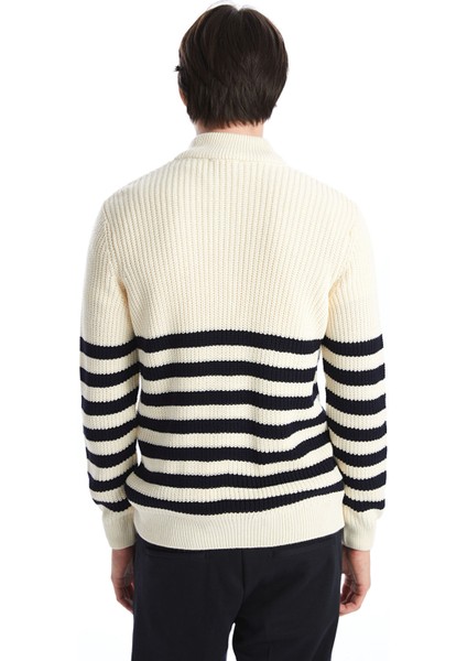 Yeni Sezon Dik Yaka Uzun Kollu Erkek Triko Kazak fırsatları