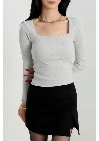 Bosel Çerçeve Yaka Kaşkorse Bluz Gri fırsatları