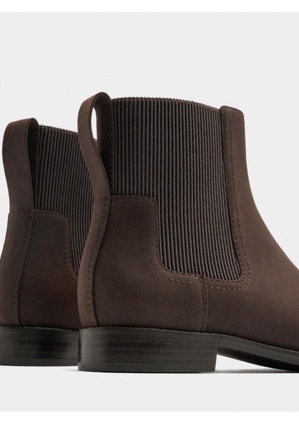 Chelsea Bot indirimleri