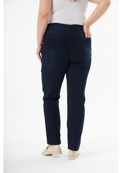 Kadın Yandan Lastik Detaylı Koyu Lacivert Büyük Beden Kot Pantolon indirimleri