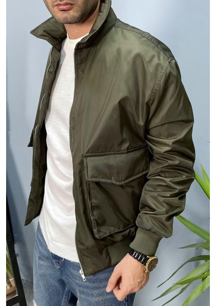 Büyük Cep Detaylı Siyah Mont