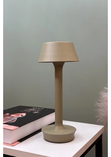 Novis Şarjlı 3 Kademeli Metal Masa Lambası fırsatları