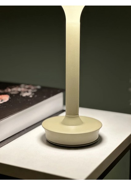 Novis Şarjlı 3 Kademeli Metal Masa Lambası indirimleri