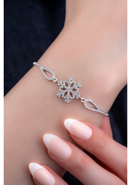 925 Ayar Gümüş Rodyumlu Zirkon Taşlı Kar Tanesi Bileklik fırsatları