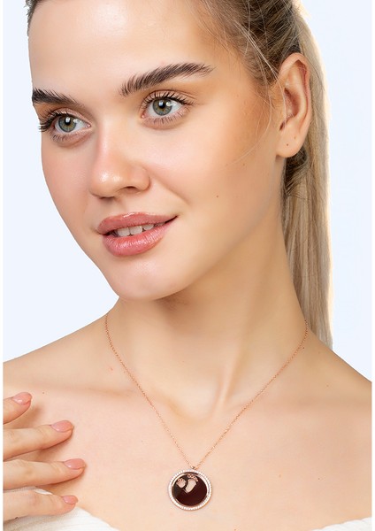 Zirkon Taşlı Bebek El Ayak Detaylı Rose Renk Isme Özel Veya Harf Yazılı 925 Ayar Gümüş Kadın Kolye modelleri