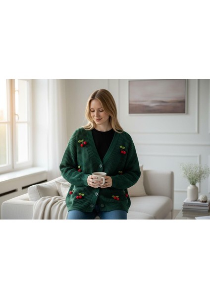 Triko Kiraz Detaylı Cotton Angora Yünlü Uzun Kollu Kazak fiyatları