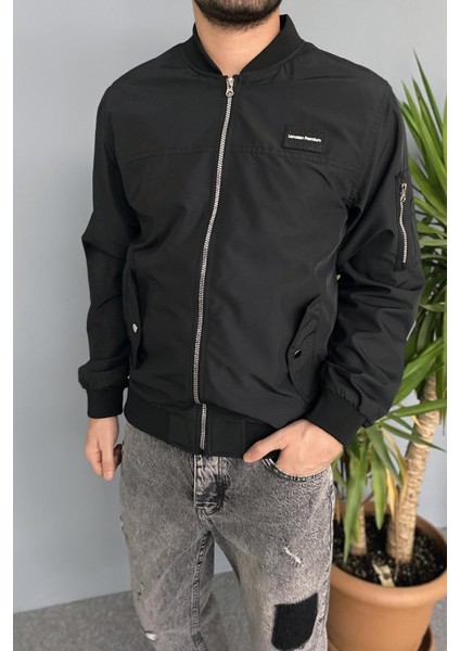 Dar Kesim Siyah Bomber Mont