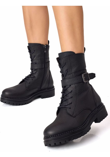 Siyah Hakiki Deri Fermuarlı Bağcıklı Kadın Bot