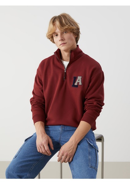 Yeni Sezon Dik Yaka Uzun Kollu Nakışlı Erkek Sweatshirt