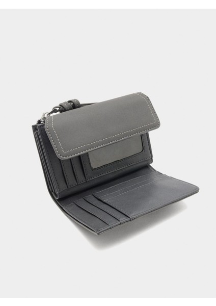 Kapaklı Düz Cüzdan fırsatları