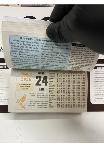 Ömür Takvim Atatürk Görselli 3.bölge 2026 Kartonlu Yapraklı Duvar Takvimi modelleri