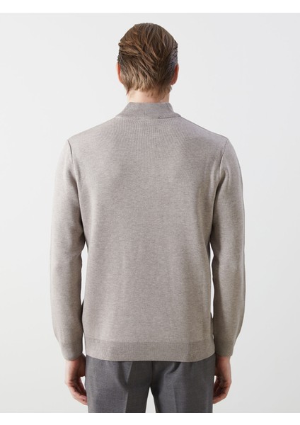 Yeni Sezon Dik Yaka Uzun Kollu Erkek Triko Kazak fırsatları