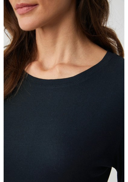 Yumuşak Dokulu Uzun Kol Kadın Pijama Takım 9928 fırsatları