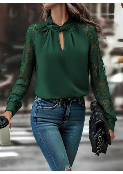 Kadın Uzun Kollu Yaka Düğme Detay Güpürlü Kol Krep Bluz fırsatları