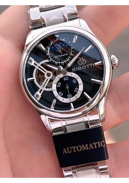 Otomatik ve Kurmalı Çelik Karatma ve Renk Atma Yapmaz 5 Atm Erkek Kol Saati EBG.10683.2 fırsatları