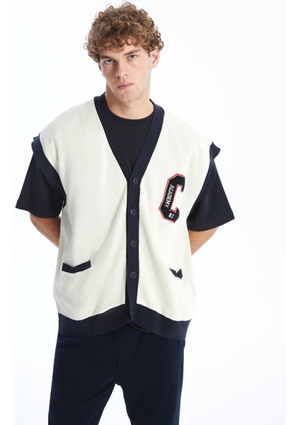 Yeni Sezon Rahat Kalıp V Yaka Erkek Triko Yelek