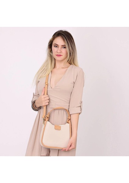 930062 Bej Kadın El & Omuz Çantası fiyatları