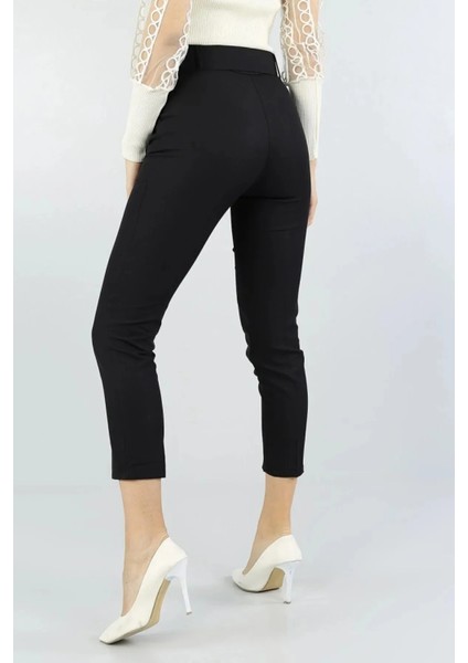 Slim Fit Havuç Paça Kemerli Kadın Pantolon – Zamansız Şıklık, Maksimum Konfor, Modern Siluet