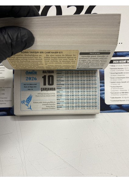 Ömür Takvim Deniz Manzaralı 4.bölge 2026 Kartonlu Yapraklı Duvar Takvimi fırsatları