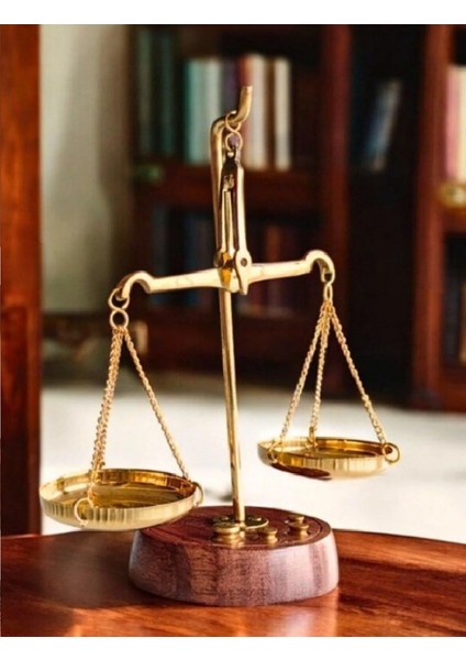 Doğal Ahşap ve Pirinç Metal Kuyumcu Terazisi Dekoratif Terazi Masaüstü Dekoru fiyatları