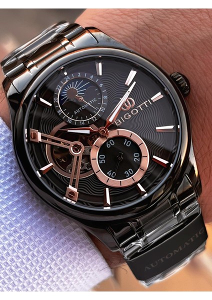Otomatik ve Kurmalı Çelik Karatma ve Renk Atma Yapmaz 5 Atm Erkek Kol Saati EBG.10683.6 fiyatları