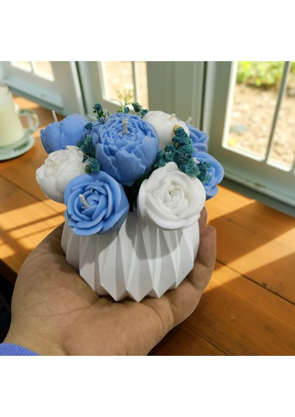 Büyük Boy Mavi–beyaz Gül Buket Mum | Kokulu Soya Wax | Kaliteli Taş Tozu Vazo fiyatları