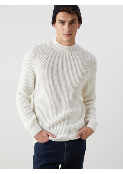 Yeni Sezon Yarım Balıkçı Yaka Uzun Kollu Erkek Triko Kazak