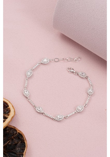 925 Ayar Gümüş Rodyumlu Zirkon Taşlı Sıralı Damla Bileklik fiyatları