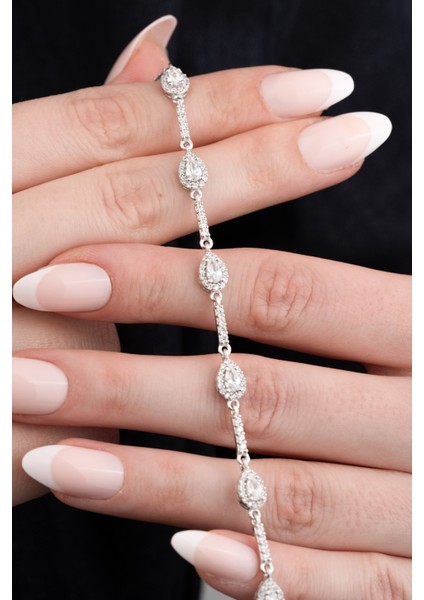 925 Ayar Gümüş Rodyumlu Zirkon Taşlı Sıralı Damla Bileklik modelleri